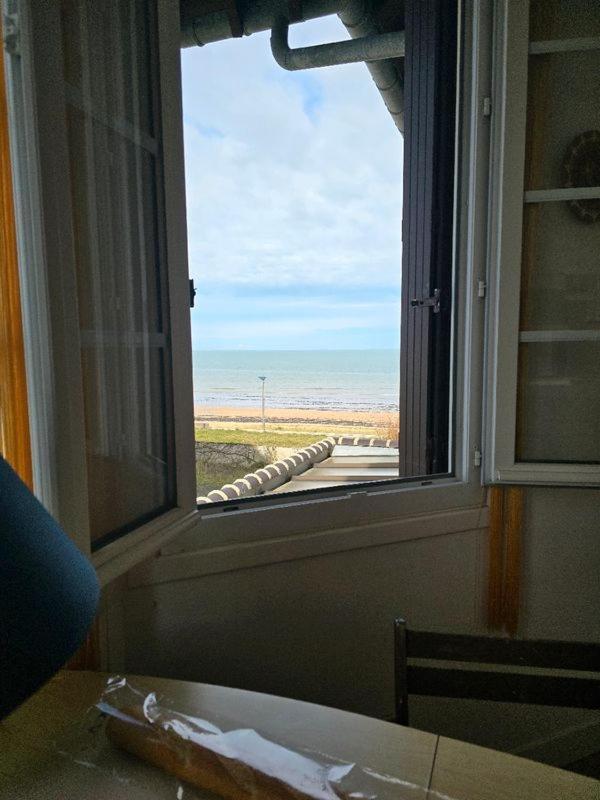 Appartement Front De Mer Vue Mer 3 Personnes + 1 Bebe Hermanville-sur-Mer Екстер'єр фото